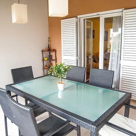 بيت للعطل Hana House *