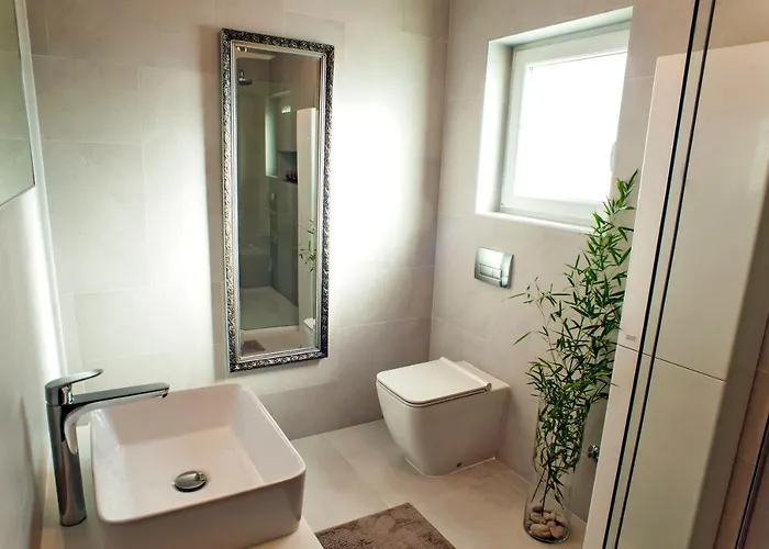 Hana House Semesterbostad Pula