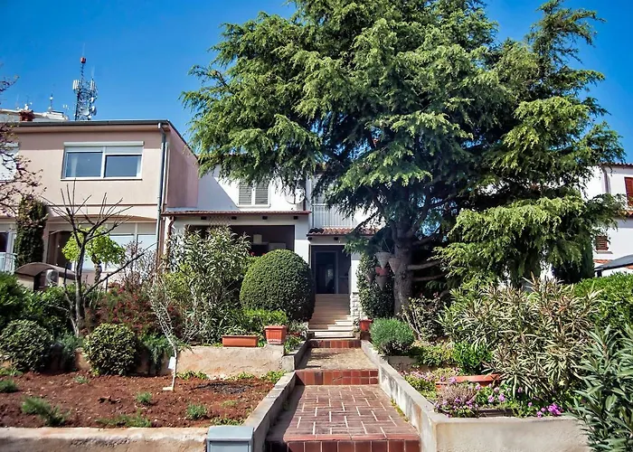 Hana House Feriehus *